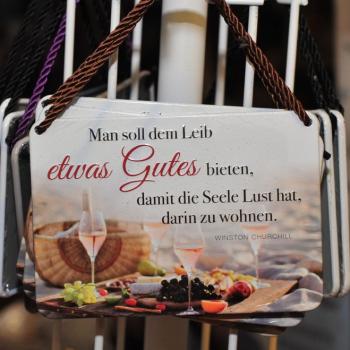 Blechschild Gutes bieten