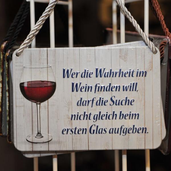 Blechschild Wahrheit im Wein